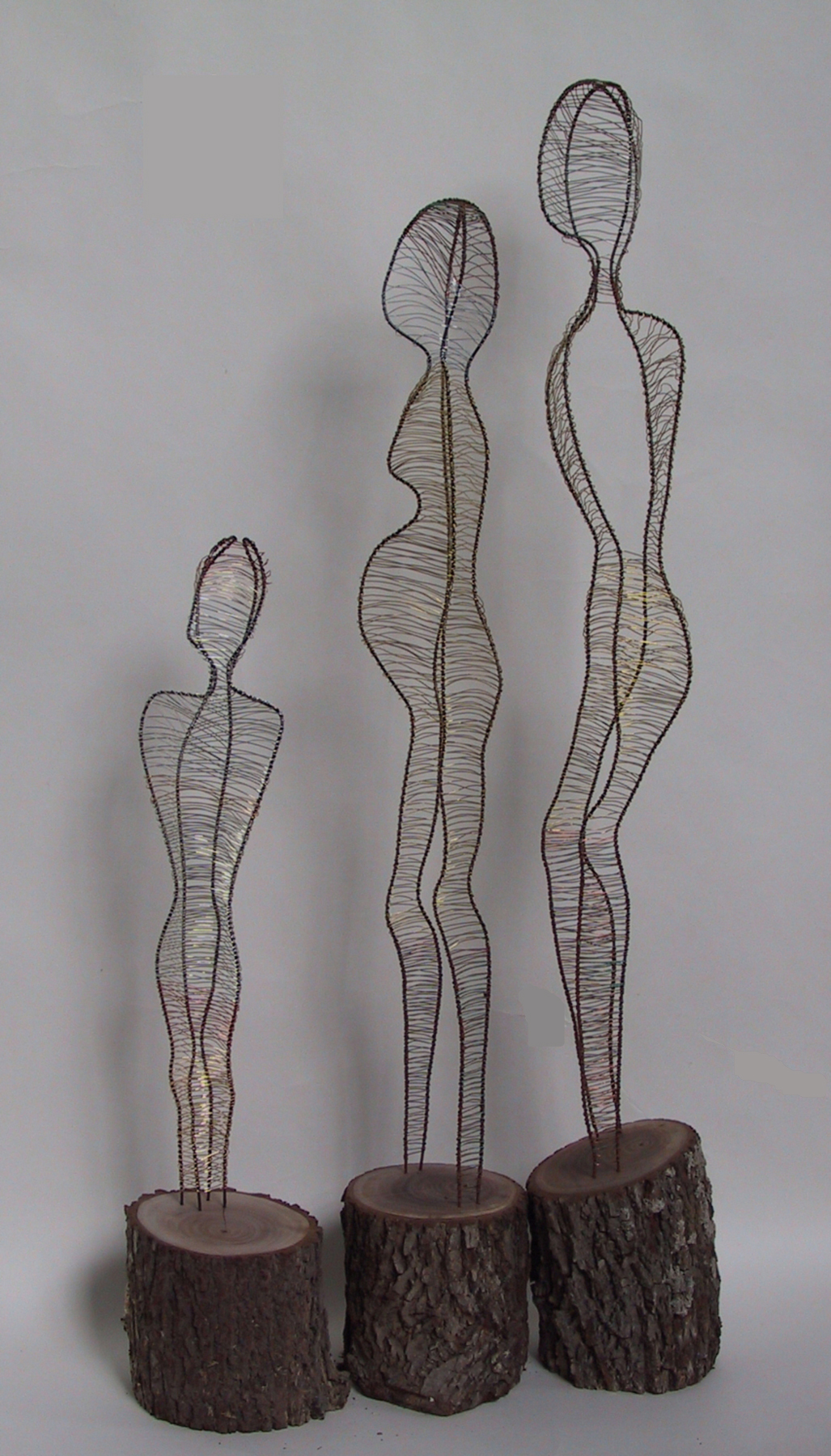 Wire figure sculpture